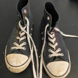 Girls converse Sz 5